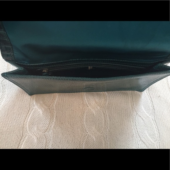 Banana Republic Faux Snake Skin Clutch - Picture 3 of 6